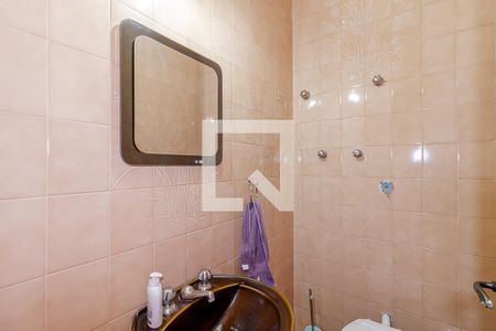 Casa à venda com 400m², 3 quartos e 8 vagasLavabo 