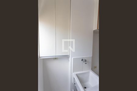 Área de serviço de apartamento para alugar com 2 quartos, 48m² em Centro, Diadema