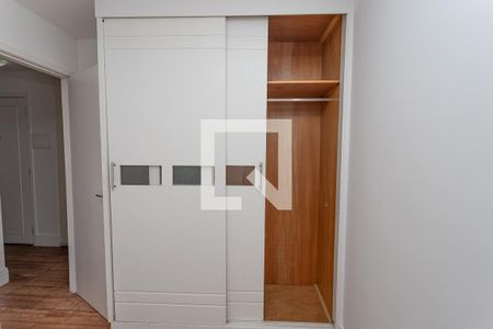 Apartamento para alugar com 48m², 2 quartos e 1 vaga Apartamento para alugar com 48m², 2 quartos e 1 vagaQuarto 2 - Armários