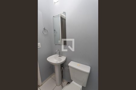 Banheiro de apartamento para alugar com 2 quartos, 48m² em Centro, Diadema