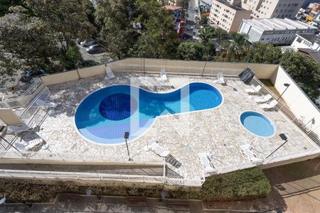 Apartamento para alugar com 48m², 2 quartos e 1 vaga Apartamento para alugar com 48m², 2 quartos e 1 vagaÁrea comum - Piscina