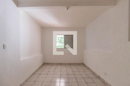 Quarto de casa para alugar com 1 quarto, 50m² em Jardim Ester, São Paulo