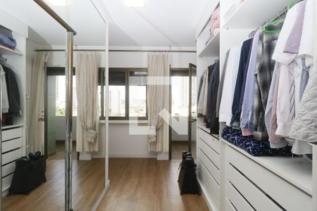 Apartamento para alugar com 205m², 3 quartos e 4 vagasCloset da suíte 1