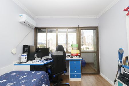 Apartamento para alugar com 205m², 3 quartos e 4 vagasQuarto 2 - Suíte