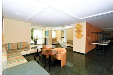 Apartamento para alugar com 205m², 3 quartos e 4 vagasÁrea comum - Salão de festas