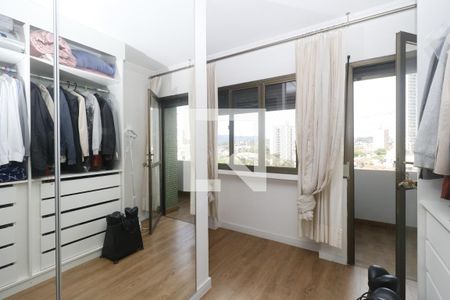 Apartamento para alugar com 205m², 3 quartos e 4 vagasCloset da suíte 1