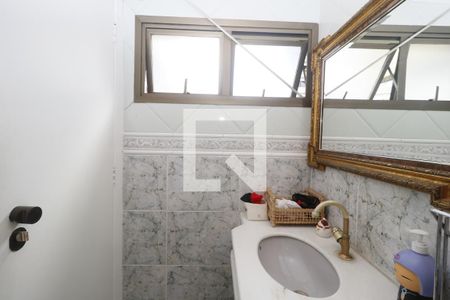 Apartamento para alugar com 205m², 3 quartos e 4 vagasLavabo