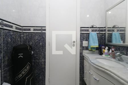 Apartamento para alugar com 205m², 3 quartos e 4 vagasBanheiro da Suíte 2