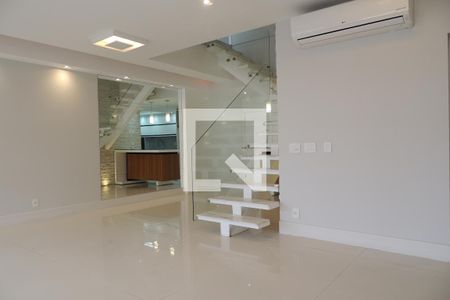 Sala  de apartamento para alugar com 4 quartos, 200m² em Jacarepaguá, Rio de Janeiro