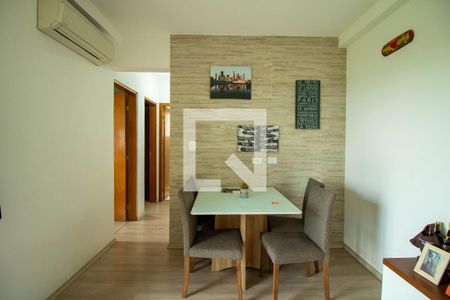 Sala de apartamento para alugar com 2 quartos, 49m² em Jardim Helena, Cotia