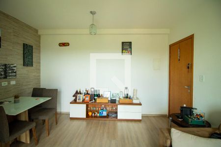 Sala de apartamento para alugar com 2 quartos, 49m² em Jardim Helena, Cotia