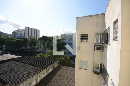 Vista da sala de apartamento para alugar com 3 quartos, 90m² em Ramos, Rio de Janeiro