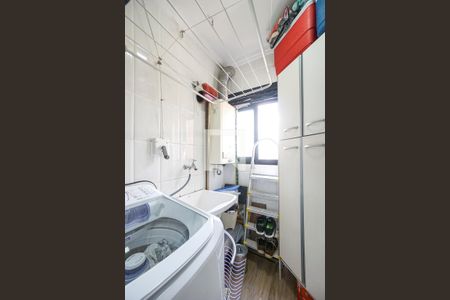 Apartamento à venda com 61m², 2 quartos e 1 vaga Apartamento à venda com 61m², 2 quartos e 1 vagaÁrea de serviço