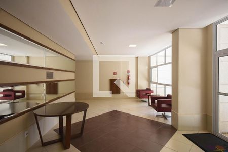 Apartamento à venda com 70m², 3 quartos e 2 vagasHall social