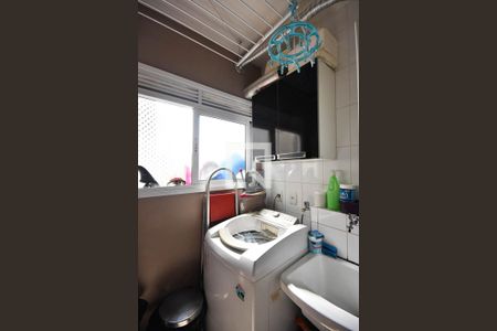 Apartamento à venda com 70m², 3 quartos e 2 vagasÁrea de serviço