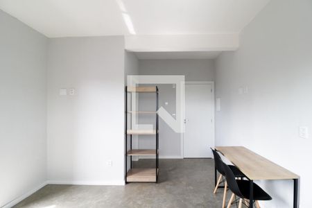 Sala/Cozinha/Dormitório de kitnet/studio para alugar com 1 quarto, 30m² em Marechal Rondon, Canoas