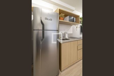Sala e Cozinha - Geladeira de apartamento para alugar com 1 quarto, 33m² em Vila Mariana, São Paulo
