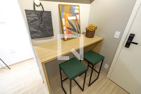 Sala e Cozinha - Mesa de apartamento para alugar com 1 quarto, 33m² em Vila Mariana, São Paulo