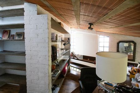 Escritório de casa à venda com 3 quartos, 200m² em Butantã, São Paulo