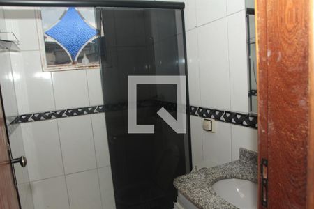 Casa à venda com 90m², 4 quartos e 1 vagaBanheiro