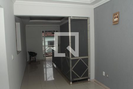 Sala  de casa para alugar com 4 quartos, 90m² em Lagoa, Belo Horizonte