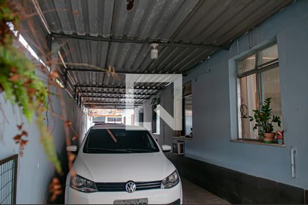 Casa à venda com 90m², 3 quartos e 3 vagas Casa à venda com 90m², 3 quartos e 3 vagasgaragem