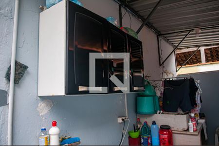 Casa à venda com 90m², 3 quartos e 3 vagas Casa à venda com 90m², 3 quartos e 3 vagasárea de serviço