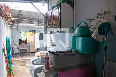 Casa à venda com 90m², 3 quartos e 3 vagas Casa à venda com 90m², 3 quartos e 3 vagasárea de serviço
