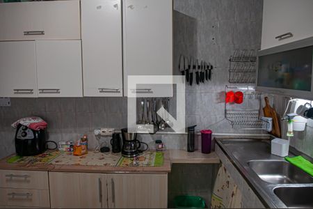 Casa à venda com 90m², 3 quartos e 3 vagas Casa à venda com 90m², 3 quartos e 3 vagascozinha