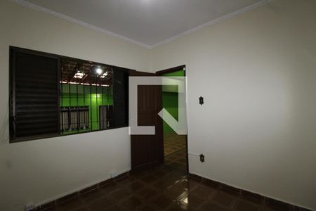 Casa para alugar com 250m², 4 quartos e 2 vagasQuarto