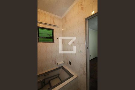 Casa para alugar com 250m², 4 quartos e 2 vagasBanheiro
