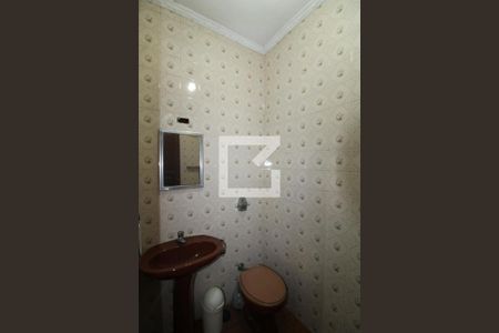 Casa para alugar com 250m², 4 quartos e 2 vagasBanheiro
