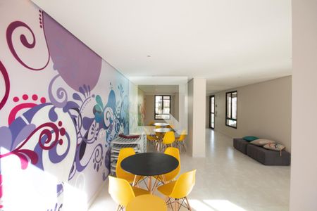 Apartamento à venda com 39m², 1 quarto e 1 vaga Apartamento à venda com 39m², 1 quarto e 1 vagaÁrea comum - Salão de festas