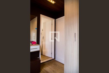 Casa à venda com 300m², 4 quartos e 4 vagasCloset