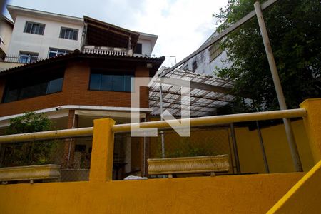 Casa à venda com 300m², 4 quartos e 4 vagasVista do Quarto 2