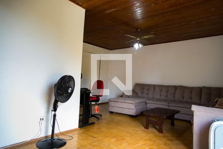 Casa à venda com 300m², 4 quartos e 4 vagasSala 2