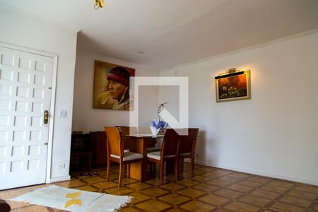 Sala de casa à venda com 4 quartos, 300m² em Jabaquara, São Paulo