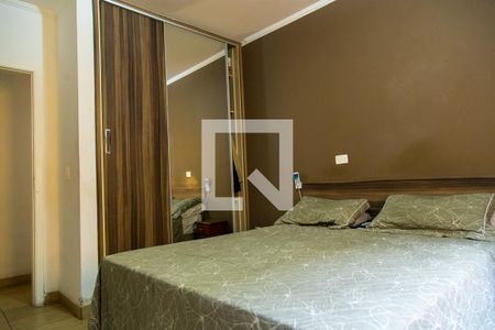 Casa à venda com 300m², 4 quartos e 4 vagasSuíte