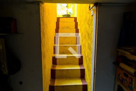 Casa à venda com 300m², 4 quartos e 4 vagasAdega