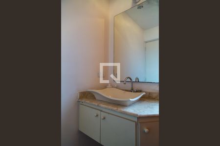 Lavabo de casa à venda com 4 quartos, 300m² em Jabaquara, São Paulo