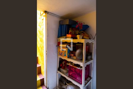 Casa à venda com 300m², 4 quartos e 4 vagasAdega