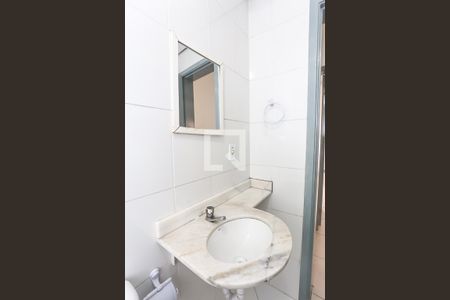 Apartamento para alugar com 57m², 2 quartos e 1 vaga Apartamento para alugar com 57m², 2 quartos e 1 vagaBanheiro