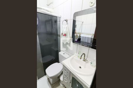 Casa à venda com 141m², 3 quartos e 2 vagasBanheiro