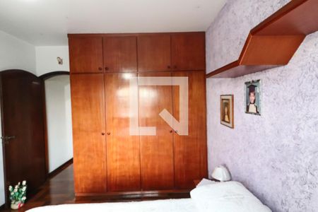 Casa à venda com 141m², 3 quartos e 2 vagasQuarto 1