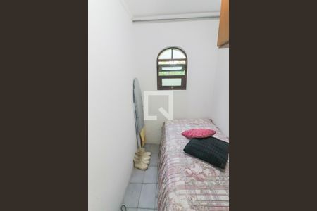 Casa à venda com 141m², 3 quartos e 2 vagasQuarto Serviço