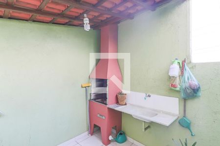 Casa à venda com 141m², 3 quartos e 2 vagasÁrea comum - Churrasqueira