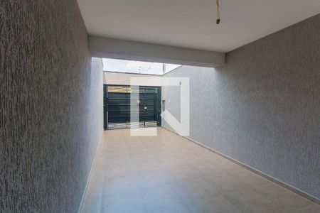 Casa à venda com 108m², 3 quartos e 2 vagasGaragem