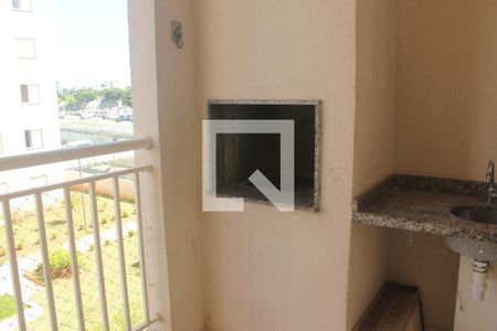 Sacada de apartamento à venda com 3 quartos, 75m² em Usina Piratininga, São Paulo