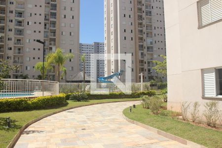 Apartamento à venda com 75m², 3 quartos e 1 vagaÁrea comum - Piscina
