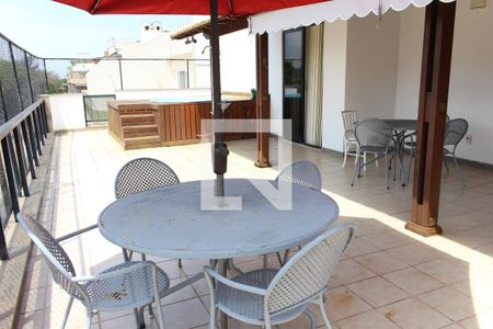 Apartamento à venda com 195m², 2 quartos e 2 vagasÁrea externa